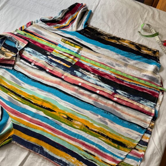 Men's Striped Pattern Button Up Shirt - Picture 6 of 11